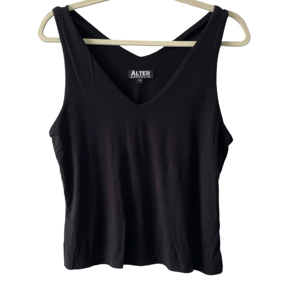 ALTER Brooklyn Black v-neck Tank Top | Women’s 1X